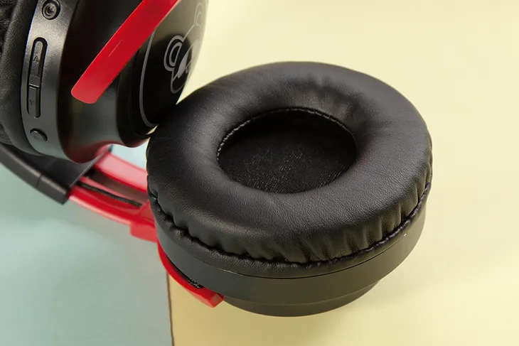 sluchawki-gjby-bluetooth-ca-032-czarne-waga-z-opakowaniem-0-3-kg-stan-nowy
