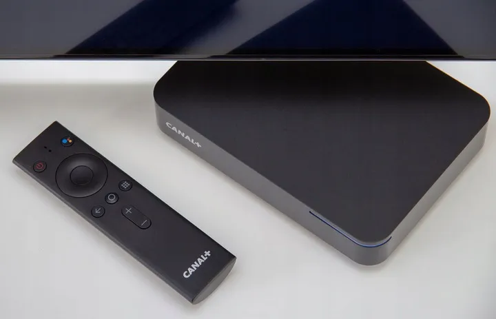 dekoder-internet-tuner-box-4k-netflix-chromecast-waga-z-opakowaniem-3-kg