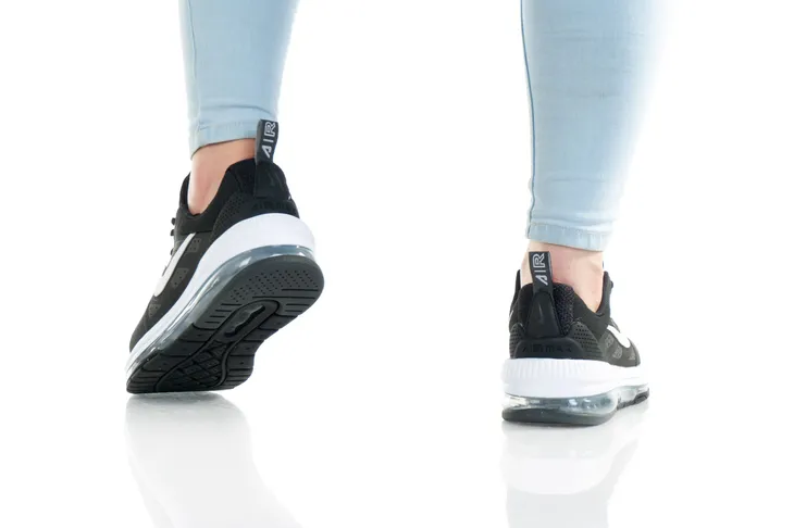 air-max-genome-gs-38-bohater-brak