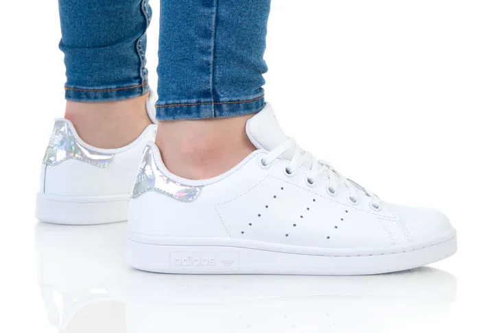 stan-smith-j-36-2-3-marka-adidas