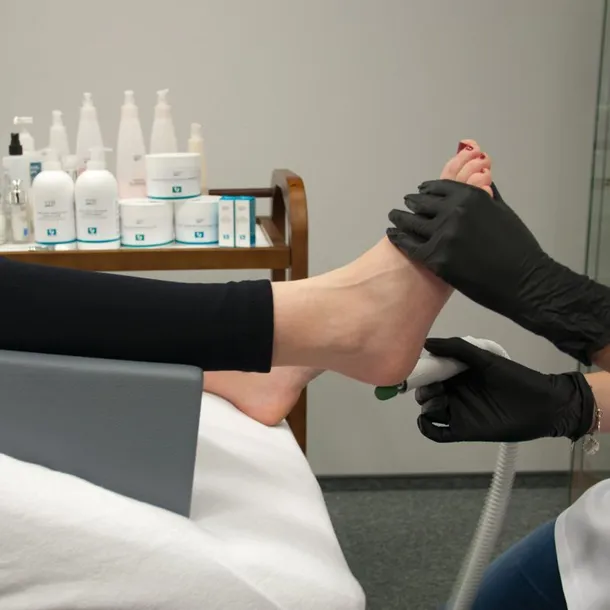 podnozek-do-pedicure-activ-podo-bialy-kolor-dominujacy-wielokolorowy
