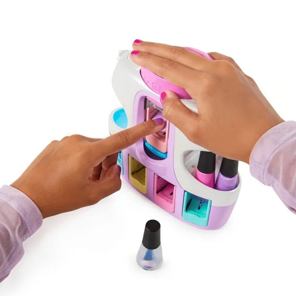 spin-6061175-cool-maker-studio-paznokci
