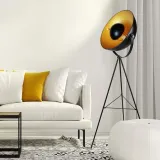 lampa-podlogowa-ze-statywem-stan-nowy