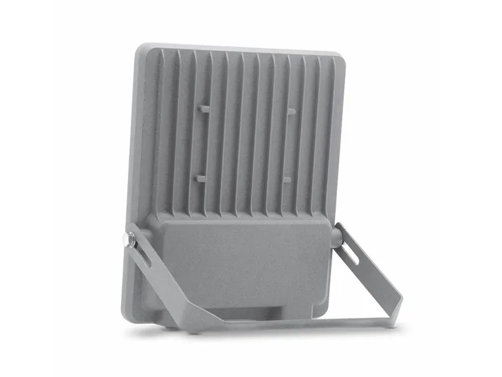 halogen-naswietlacz-panel-solarny-100w-5000k-pilot-moc-znamionowa-100-w