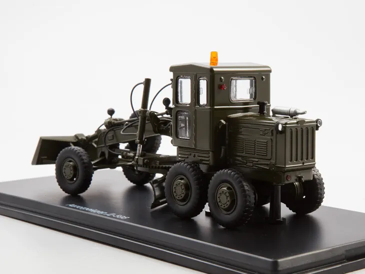 modelpro-d-598-khaki-stan-zlozenia-calosc-die-cast