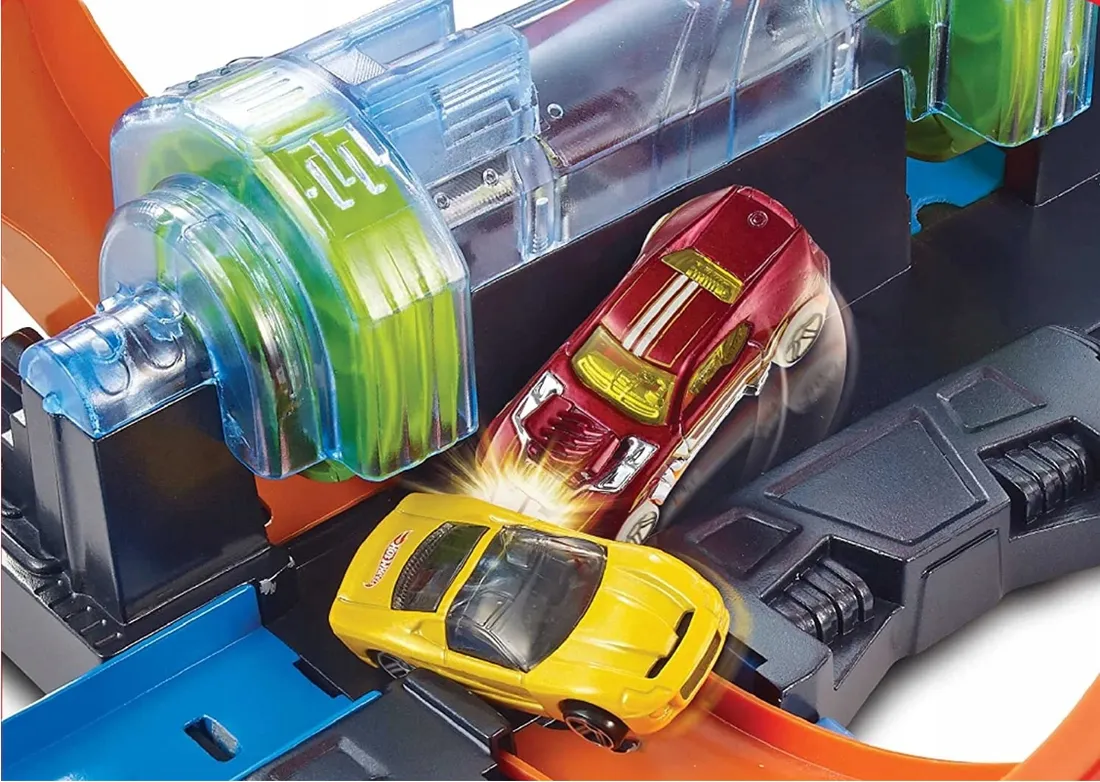 tor-samochodowy-ftb65-hot-wheels-ftb65-stan-nowy