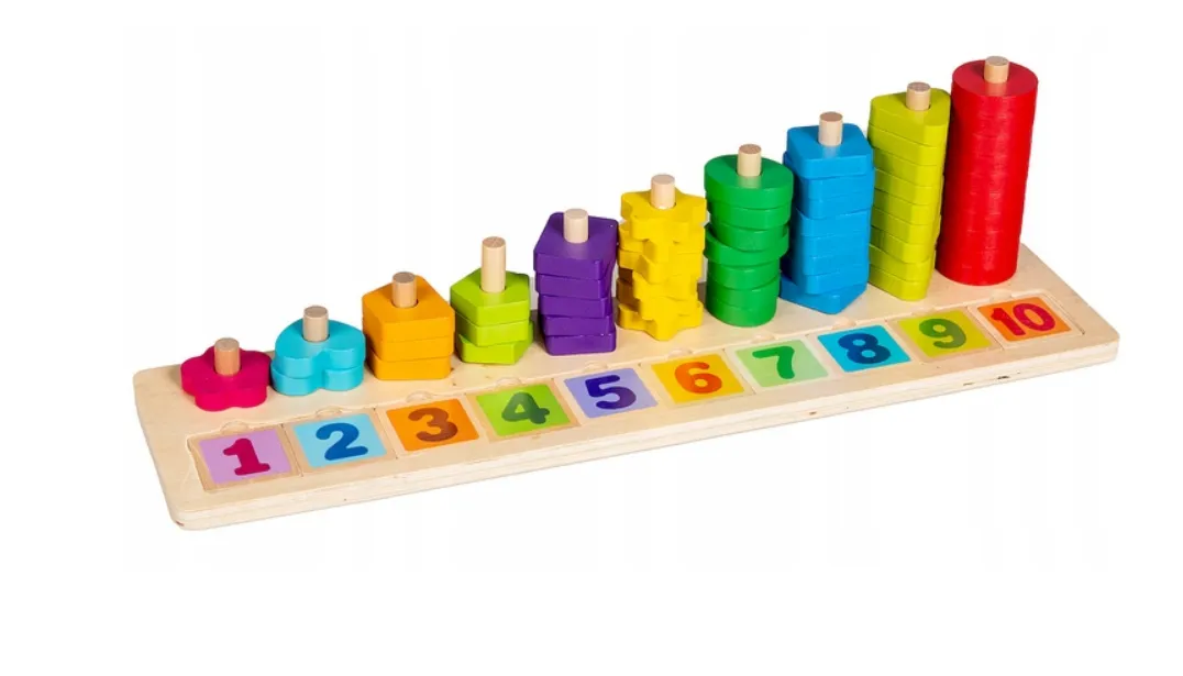 piramida-sorter-3-drewno