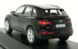 i-scale-audi-q5-2016-czarny-stan-nowy