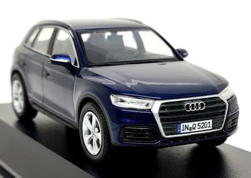 i-scale-audi-q5-2016-niebieski-stan-zlozenia-calosc-die-cast