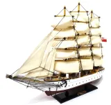 model-zaglowca-dar-pomorza-50cm-darpom50-stan-nowy