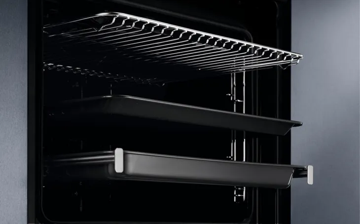 piekarnik-electrolux-eof5c50bz