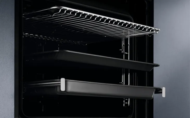 piekarnik-electrolux-eof5c50bv