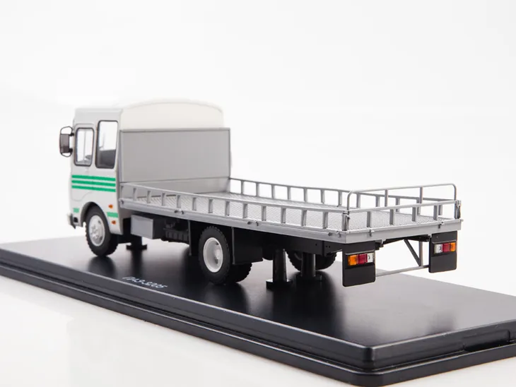 modelpro-paz-3205-transport-wew-stan-zlozenia-calosc-die-cast