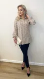 bluzka-z-falbanka-54-linia-plus-size-duze-rozmiary