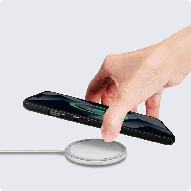 etui-do-iphone-13-mini-spigen-mag-armor-obudowa-stan-nowy-material-tworzywo-sztuczne