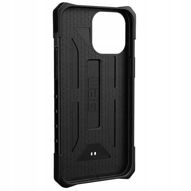 etui-do-iphone-13-pro-max-urban-armor-pathfinder-material-tworzywo-sztuczne