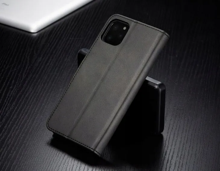 etui-z-klapka-bizon-case-do-iphone-11-pro-max-material-tworzywo-sztuczne