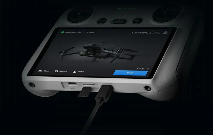kontroler-dji-rc-waga-z-opakowaniem-0-3-kg
