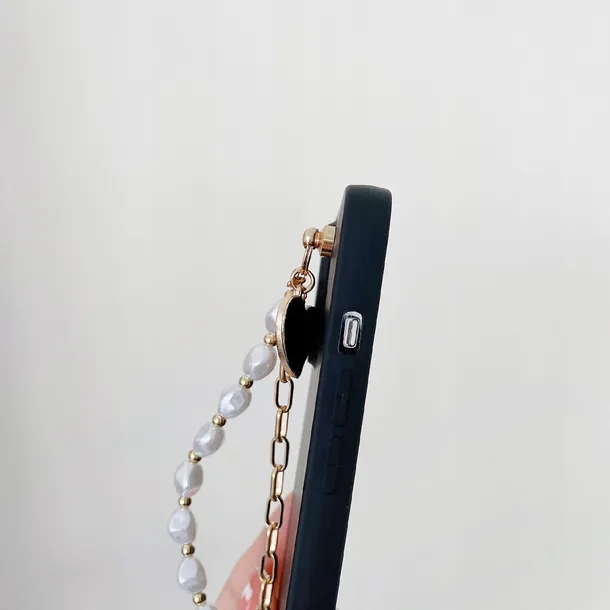 etui-zloty-lancuszek-do-iphone-13-pro-max-przeznaczenie-apple