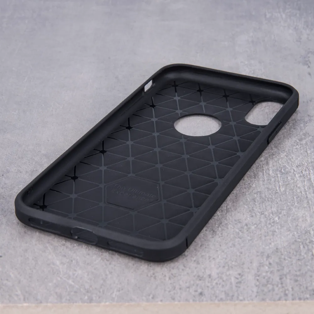 nakladka-simple-black-do-iphone-6-6s