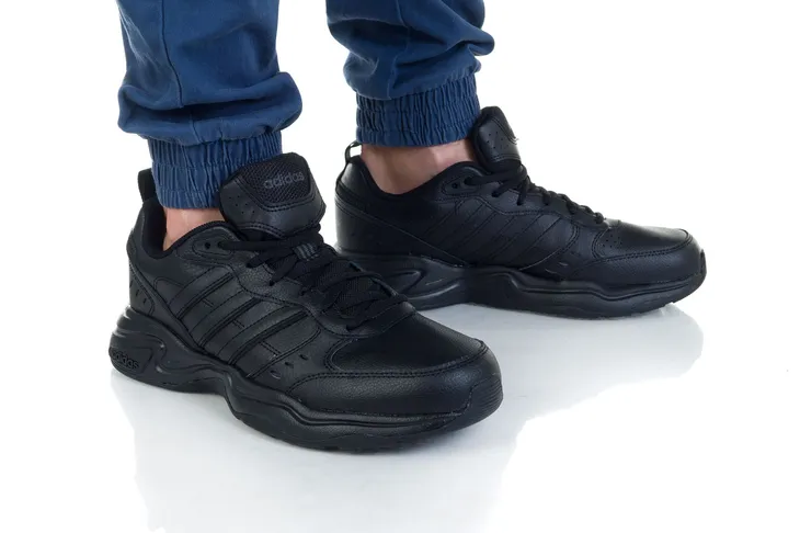 strutter-42-2-3-marka-adidas
