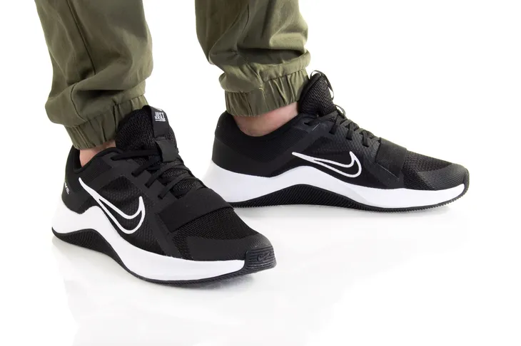mc-trainer-2-44-5-marka-nike