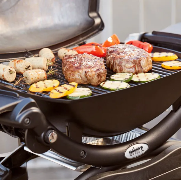 weber-fartuch-do-grilla-6474-stan-nowy