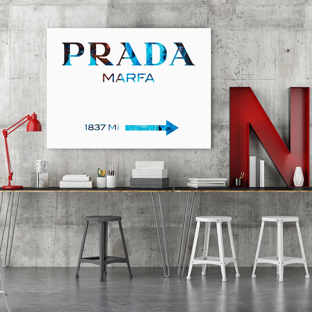 obraz-na-plotnie-prada-marfa-turkusowy-60x40