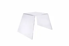 tron-plexi-pod-monstrancje-duzy