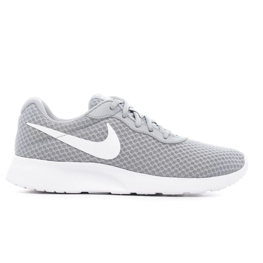 nike-w-tanjun-dj6257-003-40