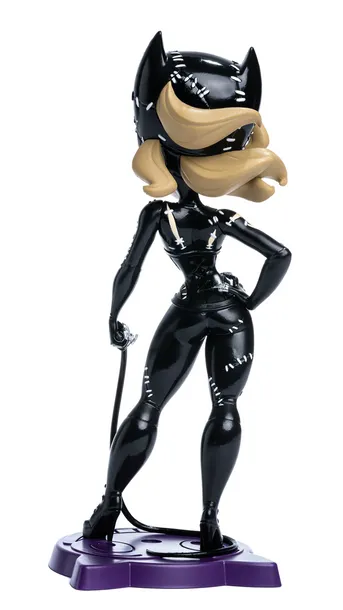 figurka-dc-comics-cryptozoic-catwoman-stan-nowy