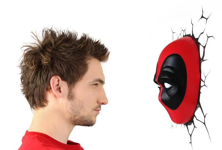 lampka-3d-led-marvel-deadpool-stan-nowy