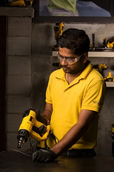 opalarka-2000w-50-600c-d26414-dewalt