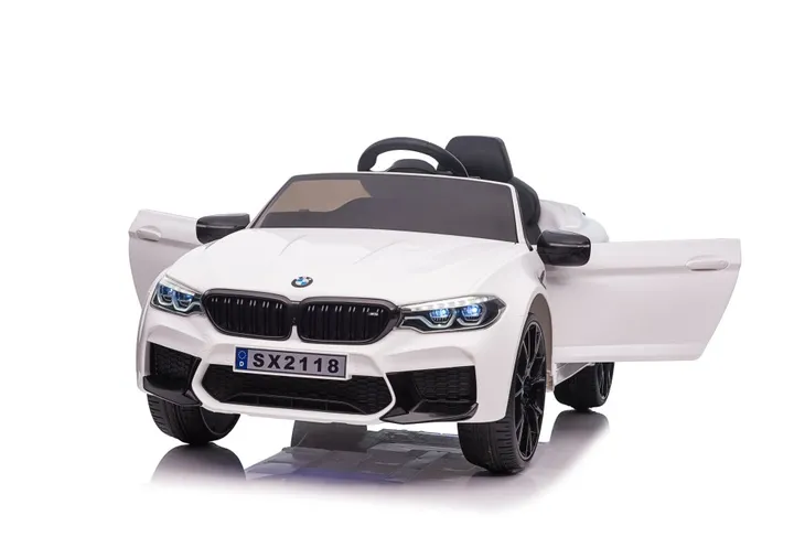 auto-na-akumulator-bmw-m5-drift-biale-stan-nowy