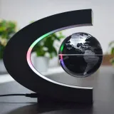lewitujacy-obrotowy-globus-led