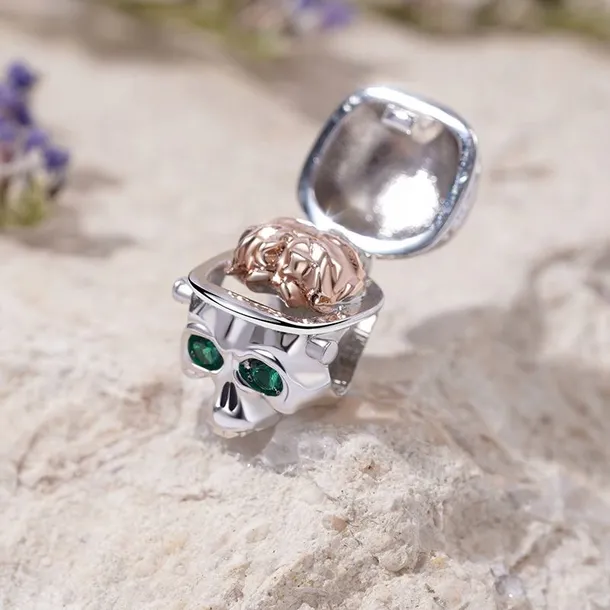 gnoce-charms-skull-with-openable-brain-rodzaj-wyrob-jubilerski