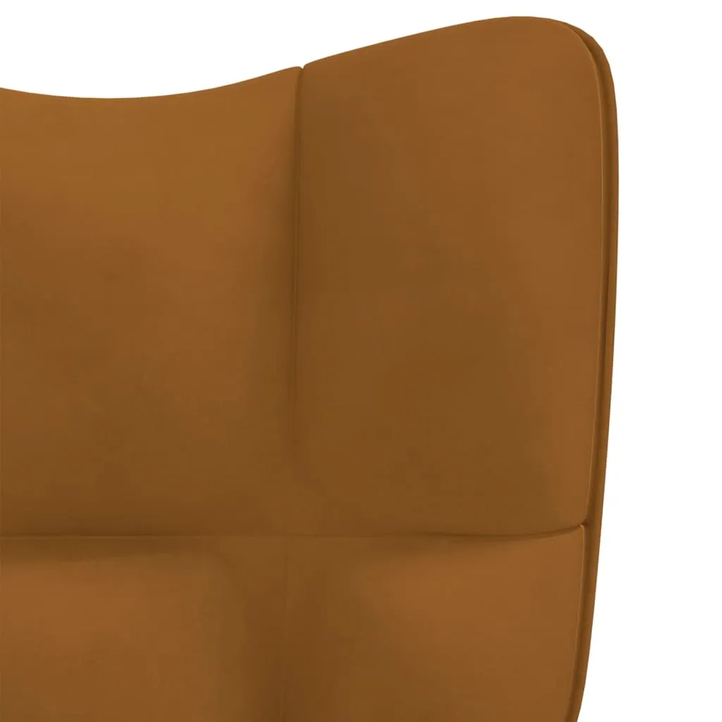 fotel-brazowy-obity-aksamitem