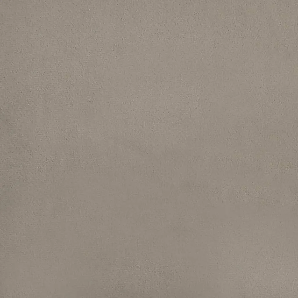 fotel-jasnoszary-obity-aksamitem