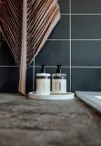 humdakin-okragla-taca-terrazzo