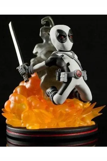 marvel-comics-q-fig-deadpool-x-force-exclusive