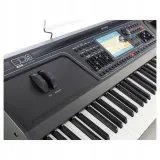 ketron-sd9-keyboard-stacja-robocza-stan-nowy