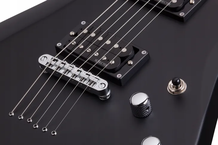 schecter-c-6-deluxe-sbk-gitara-elektryczna-wersja-praworeczna