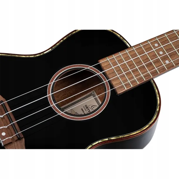 ortega-ruox-cc-ukulele-koncertowe-rodzaj-koncertowe-stan-nowy
