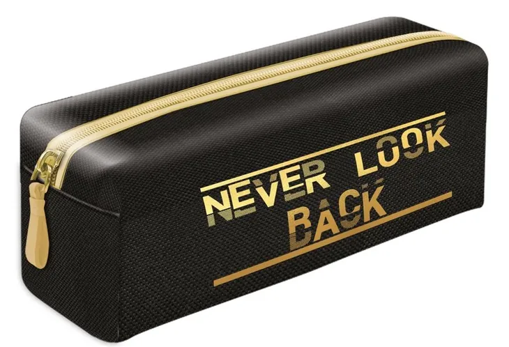 piornik-kosmetyczka-never-look-back