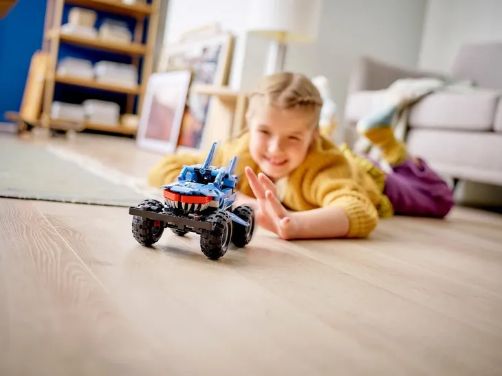 lego-technic-monster-jam-megalodon-42134-marka-lego