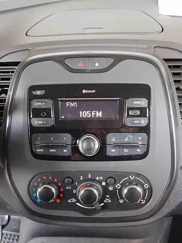 radio-nawigacja-gps-renault-captur-2013-19-android-stan-nowy