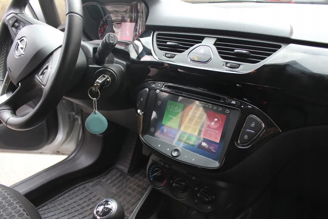 radio-nawigacja-opel-corsa-e-2014-2019-android