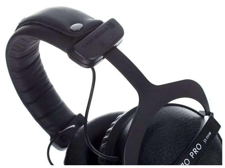 beyerdynamic-dt-770-pro-32-ohm-sluchawki-studyjne-regulacja-glosnosci-nie