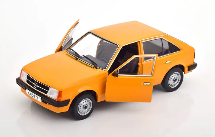 whitebox-opel-kadett-d-1979-marka-inna
