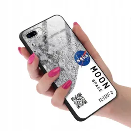 etui-glass-do-iphone-7-8-plus-bearbrick-case-wzory